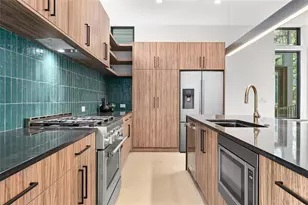 219 Lessin Ln, Austin, TX 78704 - Photo 2