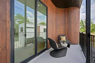 219 Lessin Ln, Austin, TX 78704 - Photo 10