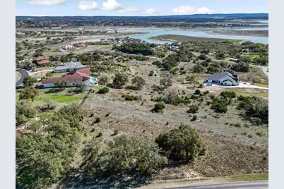 1281 Mystic Parkway, Spring Branch, TX 78070 - Photo 10