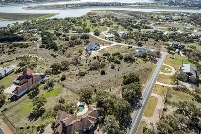1281 Mystic Parkway, Spring Branch, TX 78070 - Photo 8