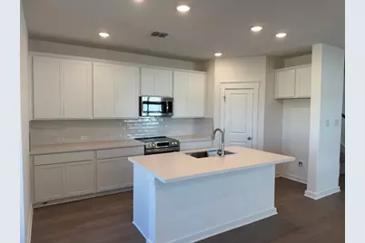 408 Quail Convey Drive, Jarrell, TX 76537 - Photo 4