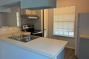 12407 Tree Line Dr, Austin, TX 78729 - Photo 8