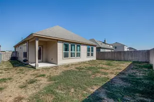 211 Pitkin Dr, Lockhart, TX 78644 - Photo 12