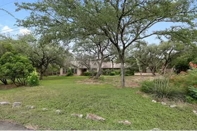 12403 Shady Acres Drive, Buda, TX 78610 - Photo 2