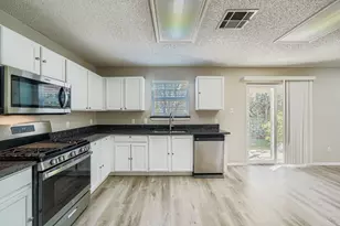2100 Coachlamp Dr, Cedar Park, TX 78613 - Photo 12