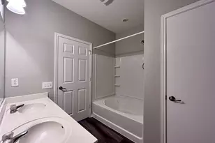 8916 Ipswich Bay Dr, Austin, TX 78747 - Photo 18