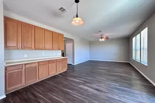 8916 Ipswich Bay Dr, Austin, TX 78747 - Photo 14