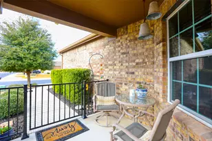 437 Holiday Creek Ln Ln, Georgetown, TX 78633 - Photo 6