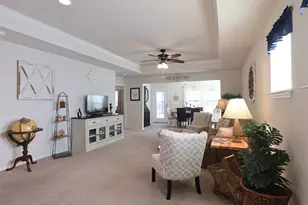 437 Holiday Creek Ln Ln, Georgetown, TX 78633 - Photo 8