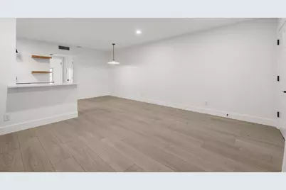 505 W 7th Street #307, Austin, TX 78701 - Photo 4