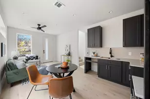 1709 Maple Ave, Austin, TX 78702 - Photo 4