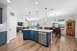 120 Kennicott Dr, Kyle, TX 78640 - Photo 14