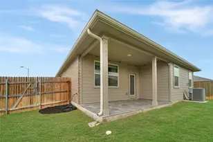 141 Medinah Ln, San Marcos, TX 78666 - Photo 34