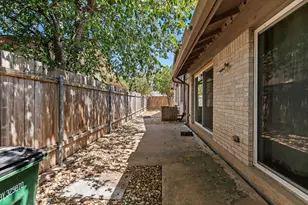 9011 Quail Valley Dr, Austin, TX 78758 - Photo 32