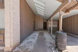 9011 Quail Valley Dr, Austin, TX 78758 - Photo 4