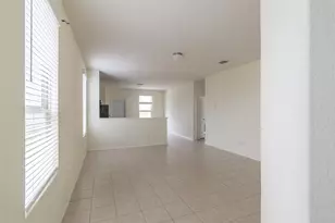 145 Miracle Dr, Jarrell, TX 76537 - Photo 4