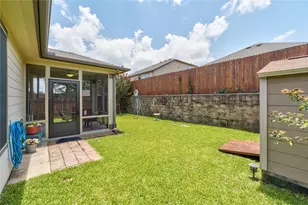 600 Gina Dr, Kyle, TX 78640 - Photo 30