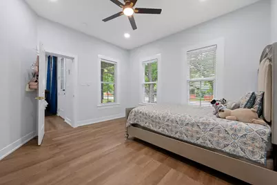 602 E 6th Street, Cameron, TX 76520 - Photo 30