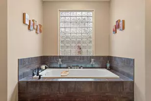 20117 Moon Dance Ln, Spicewood, TX 78669 - Photo 22