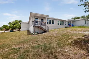 3704 Allegiance Ave, Lago Vista, TX 78645 - Photo 38