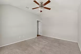 3704 Allegiance Ave, Lago Vista, TX 78645 - Photo 32