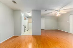 6903 Deatonhill Dr, Austin, TX 78745 - Photo 16
