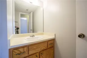 6903 Deatonhill Dr, Austin, TX 78745 - Photo 14