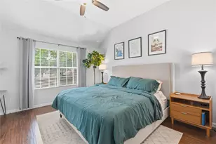 2922 Wickersham Ln, Austin, TX 78741 - Photo 16