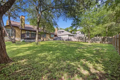 2922 Wickersham Lane, Austin, TX 78741 - Photo 14