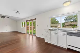 11707 Shoshone Dr, Austin, TX 78759 - Photo 12