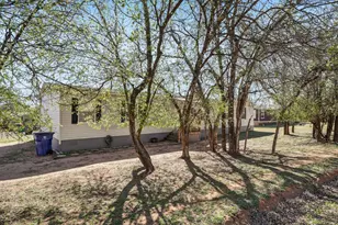 837 Southwood Dr, Horseshoe Bay, TX 78657 - Photo 4