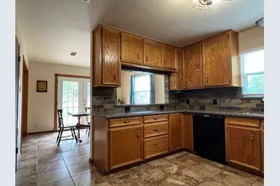 1309 10th Street, Blanco, TX 78606 - Photo 4