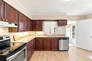 606 Harmons Way, San Marcos, TX 78666 - Photo 18