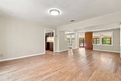 606 Harmons Way, San Marcos, TX 78666 - Photo 12