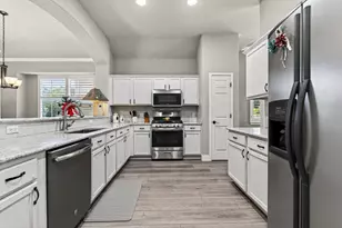 803 Bent Wood Pl, Round Rock, TX 78665 - Photo 10