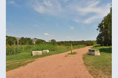 3000 Pither Lane, Austin, TX 78741 - Photo 36