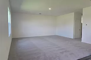 121 Blazilmar Ln, Taylor, TX 76574 - Photo 10
