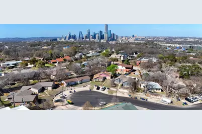 1904 Valley Hill Circle, Austin, TX 78741 - Photo 2