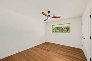 7906 Havenwood Dr, Austin, TX 78759 - Photo 24
