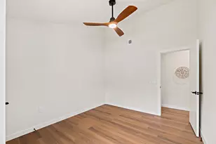 7906 Havenwood Dr, Austin, TX 78759 - Photo 26