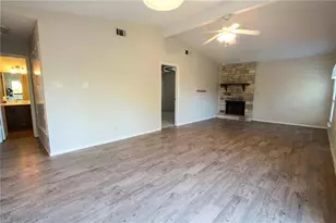 12902 Old San Antonio Rd, Austin, TX 78652 - Photo 4