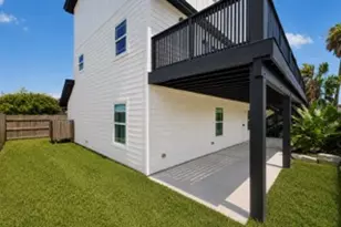 500 Royal Palm Ln, Port Aransas, TX 78373 - Photo 4