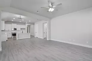 224 Scenic Hills Cir, Georgetown, TX 78628 - Photo 12
