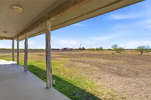 4355 S E River Rd, Martindale, TX 78655 - Photo 8