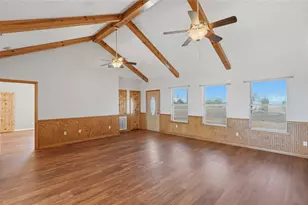 4355 S E River Rd, Martindale, TX 78655 - Photo 14