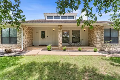 210 Teeoff #B, Horseshoe Bay, TX 78657 - Photo 4