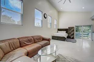 146 Shadow Oak Dr, Bastrop, TX 78602 - Photo 16