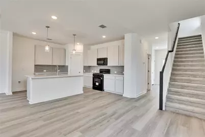 13504 Muny Parkway, Elgin, TX 78621 - Photo 4