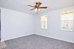 332 Trestle Tree St, San Marcos, TX 78666 - Photo 2