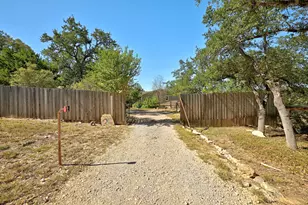 120 Cedar Bend Rd, Wimberley, TX 78676 - Photo 6